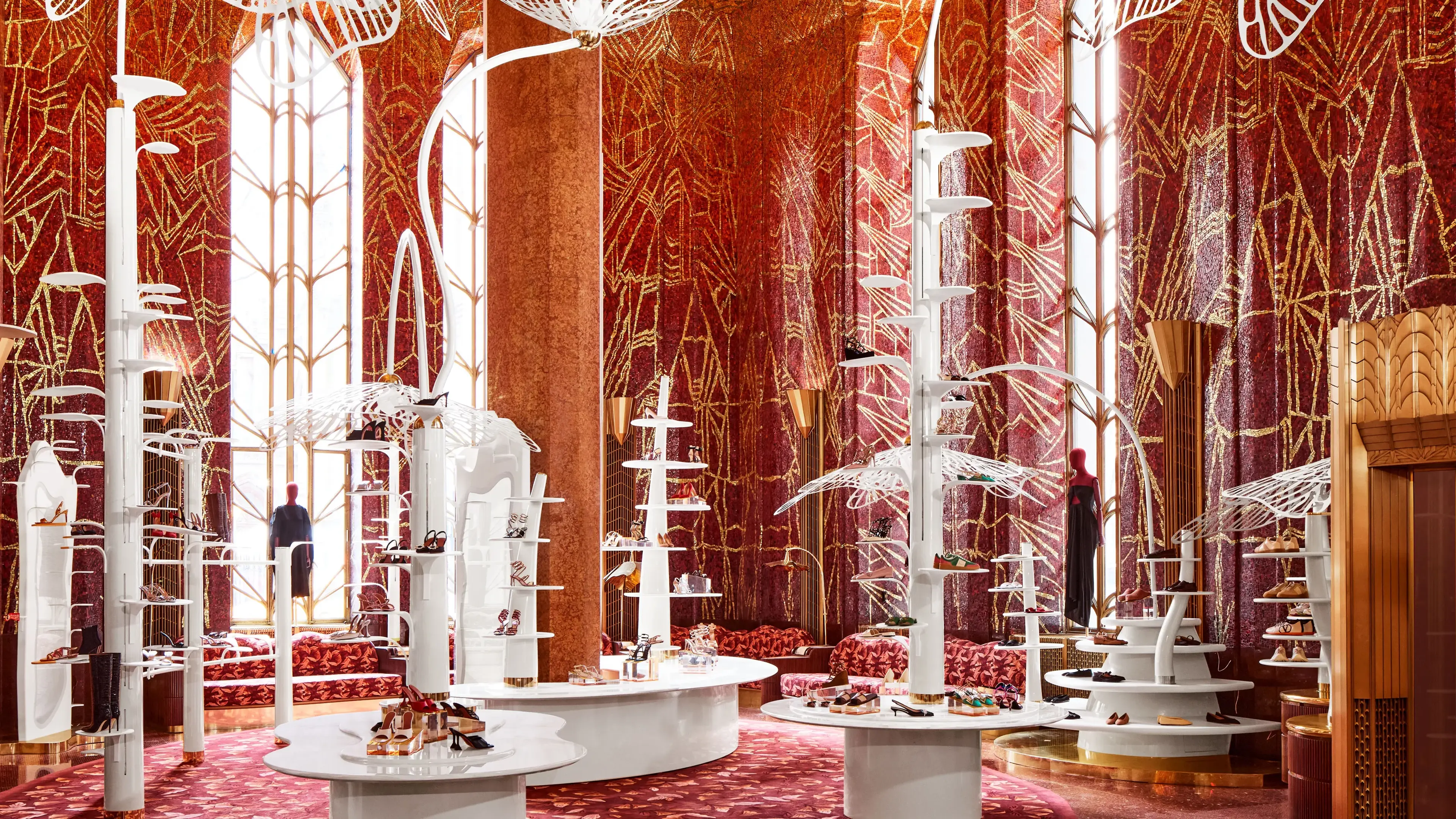 Pioneering luxury retail through a unified digital platform and customer journey
